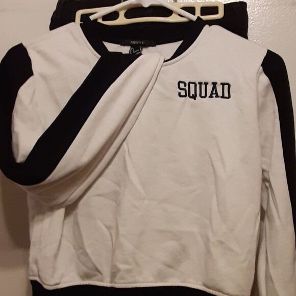 Forever 21 "squad" outfit - Picture 6 of 6